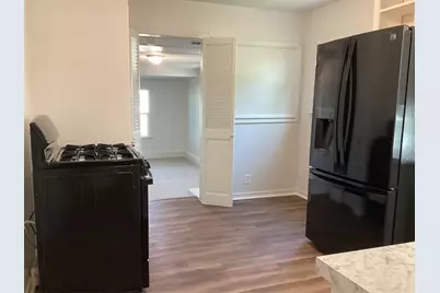 2240 Bonnie Brae Avenue, Fort Worth, TX 76111 - Photo 12