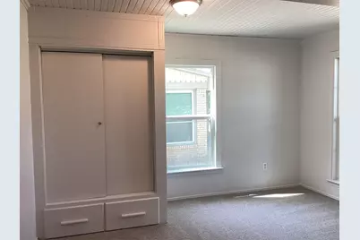 2240 Bonnie Brae Avenue, Fort Worth, TX 76111 - Photo 14