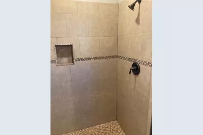 4811 Henry Street, Greenville, TX 75401 - Photo 14