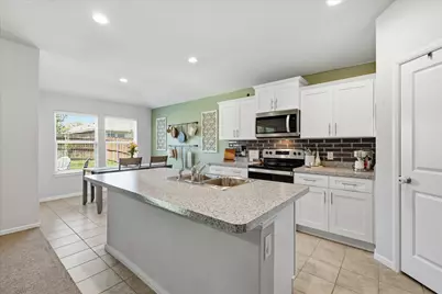 229 Abingdon Street, Azle, TX 76020 - Photo 12