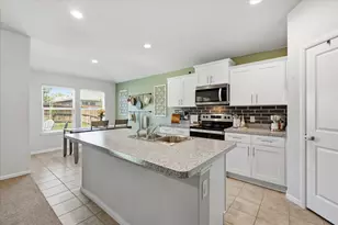 229 Abingdon St, Azle, TX 76020 - Photo 12