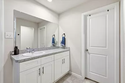 229 Abingdon Street, Azle, TX 76020 - Photo 20