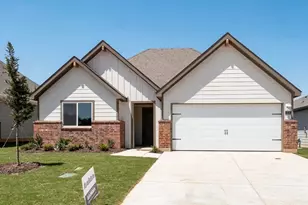 1913 Freeman St, Tyler, TX 75704 - Photo 1