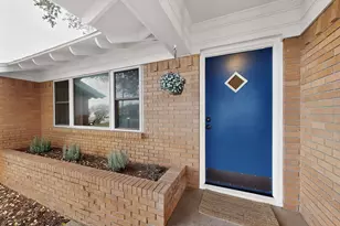 210 N Summit St, Red Oak, TX 75154 - Photo 2