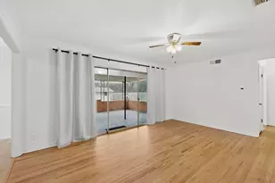 210 N Summit St, Red Oak, TX 75154 - Photo 6