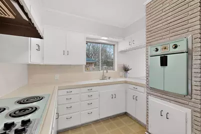 210 N Summit Street, Red Oak, TX 75154 - Photo 10