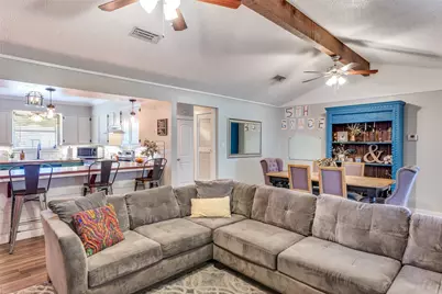 648 Oak Street, Burleson, TX 76028 - Photo 8