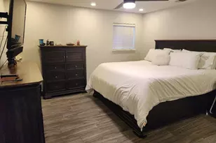 2129 Goerte Dr, Grand Prairie, TX 75051 - Photo 10