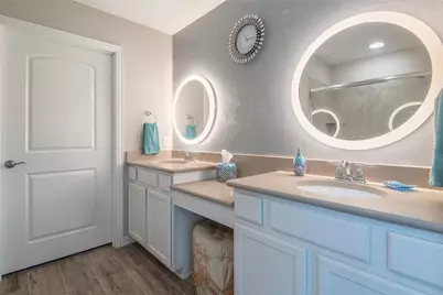 7633 Rampart Drive, Little Elm, TX 76227 - Photo 10