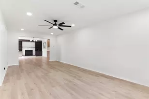 3138 Touraine Dr, Dallas, TX 75211 - Photo 6