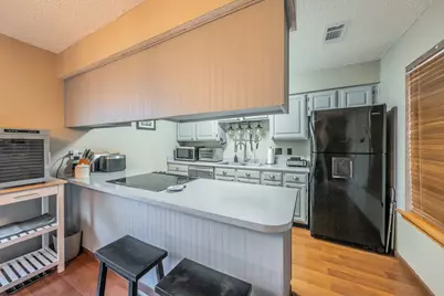 655 Ridgeline Drive, Hurst, TX 76053 - Photo 6