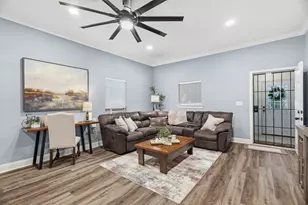 513 W Lamar St, Alvord, TX 76225 - Photo 8