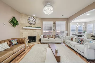 317 Eastland Drive, Lewisville, TX 75056 - Photo 6