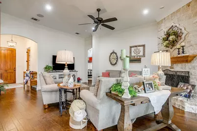 104 Oakbend Court, Weatherford, TX 76088 - Photo 16