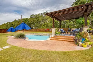 104 Oakbend Ct, Weatherford, TX 76088 - Photo 32