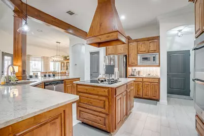 104 Oakbend Court, Weatherford, TX 76088 - Photo 10