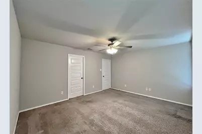 824 Towngreen Drive, Cleburne, TX 76031 - Photo 16