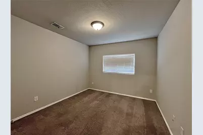 824 Towngreen Drive, Cleburne, TX 76031 - Photo 8