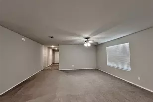 824 Towngreen Dr, Cleburne, TX 76031 - Photo 10