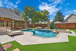 6433 Rockbluff Cir, Plano, TX 75024 - Photo 6