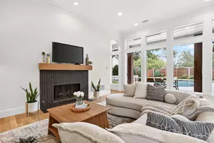 6433 Rockbluff Cir, Plano, TX 75024 - Photo 18