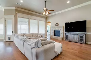3303 Ferry Boat Ln, Granbury, TX 76049 - Photo 6