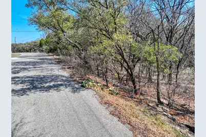 1115 Brazos Drive, Granbury, TX 76048 - Photo 8