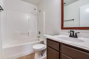 8916 Catalonia Dr, Dallas, TX 75217 - Photo 16