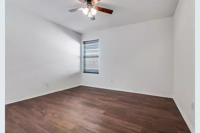 8916 Catalonia Drive, Dallas, TX 75217 - Photo 18