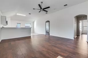 8916 Catalonia Dr, Dallas, TX 75217 - Photo 8