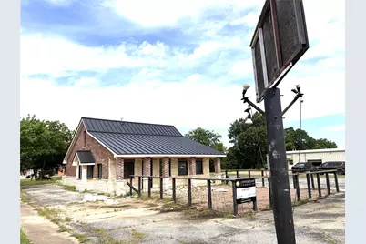 900 N Broughton Street, Sherman, TX 75090 - Photo 2