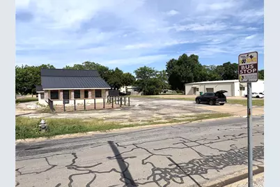 900 N Broughton Street, Sherman, TX 75090 - Photo 1
