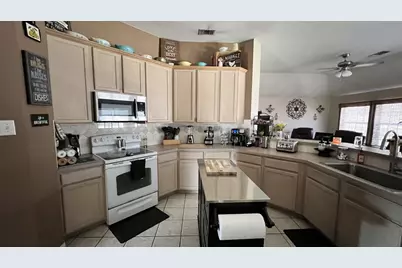 2504 Blue Holly Drive, Corinth, TX 76210 - Photo 2