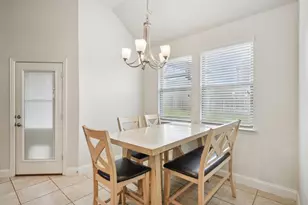 453 Lake Park Dr, Midlothian, TX 76065 - Photo 8