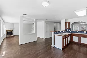 1124 Breezewood Dr, Lewisville, TX 75077 - Photo 8