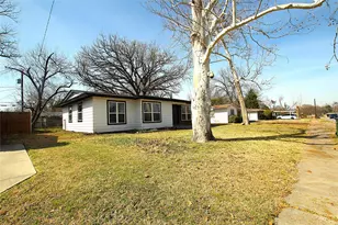 1525 Murray Dr, Garland, TX 75042 - Photo 2