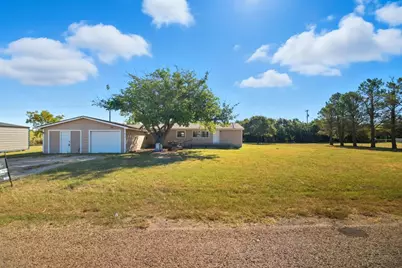 413 Charnel Street, Clyde, TX 79510 - Photo 2