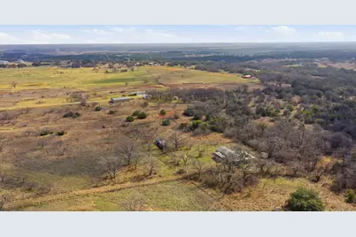 8005 Contrary Creek Road, Granbury, TX 76048 - Photo 20