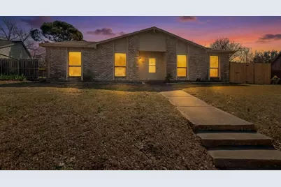 700 Via Barcelona, Mesquite, TX 75150 - Photo 4