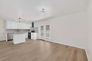 700 Via Barcelona, Mesquite, TX 75150 - Photo 10