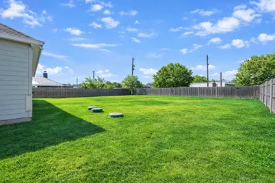 315 Ashwood Street, Azle, TX 76020 - Photo 38