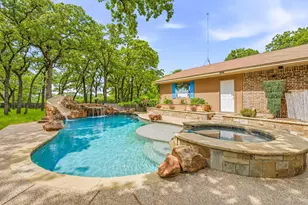 102 Shady Oak Dr, Weatherford, TX 76087 - Photo 14