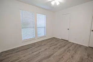 1028 McKinley St, Benbrook, TX 76126 - Photo 16