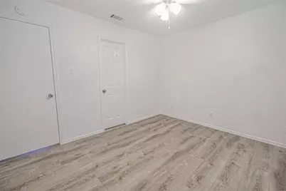 1028 McKinley Street #B, Benbrook, TX 76126 - Photo 10