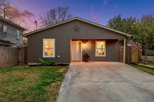 1124 N 13th St, Waco, TX 76707 - Photo 2