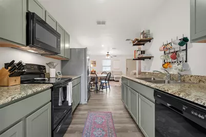 1124 N 13th Street, Waco, TX 76707 - Photo 2