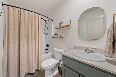 1124 N 13th Street, Waco, TX 76707 - Photo 16