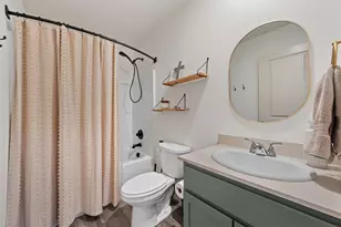 1124 N 13th St, Waco, TX 76707 - Photo 16