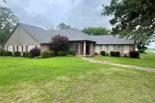 1079 Country Clb Rd, Sulphur Springs, TX 75482 - Photo 2