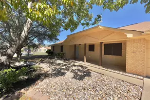 706 Heritage Trail, Granbury, TX 76048 - Photo 2